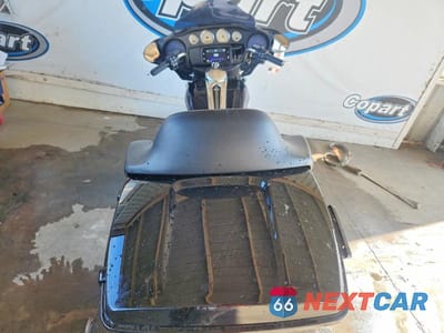 Zdjęcie 6 z 9 samochodu: 2020 HARLEY-DAVIDSON FLHX VIN:1HD1KBC17LB674376 - miniatura