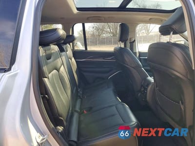 Zdjęcie 11 z 13 samochodu: 2023 JEEP GRAND CHEROKEE VIN:1C4RJYB64PC626082 - miniatura