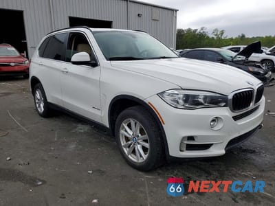 Czwarte zdjęcie samochodu z boku: 2015 BMW X5 XDRIVE35I VIN:5UXKR0C53F0K66030 - miniatura