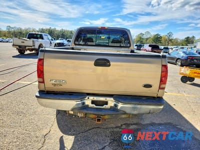 Zdjęcie 6 z 12 samochodu: 2005 FORD F250 SUPER DUTY VIN:1FTSW21P75EB25988 - miniatura