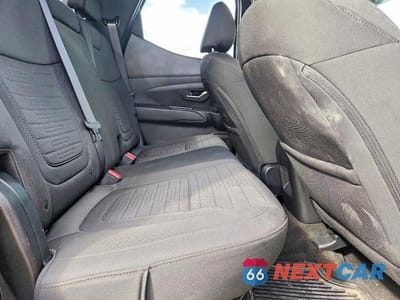 Zdjęcie 11 z 13 samochodu: 2023 HYUNDAI SANTA CRUZ SEL VIN:5NTJCDAE4PH063176 - miniatura