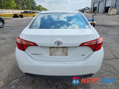 Zdjęcie 6 z 12 samochodu: 2018 TOYOTA COROLLA LE VIN:5YFBURHE8JP756250 - miniatura
