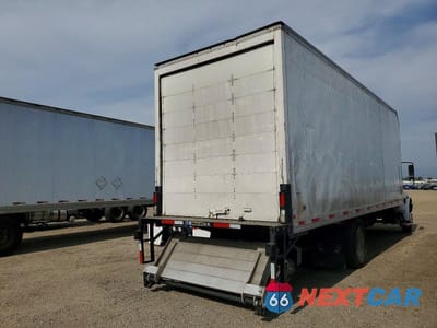 Czwarte zdjęcie samochodu z boku: 2017 INTERNATIONAL 4300 BOX TRUCK VIN:1HTMMMML3HH168152 - miniatura