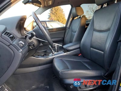 Zdjęcie 7 z 12 samochodu: 2011 BMW X3 VIN:5UXWX5C52BL715162 - miniatura