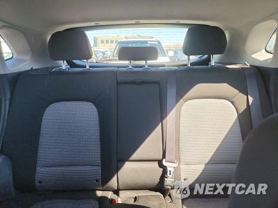 Zdjęcie 10 z 13 samochodu: 2018 HYUNDAI KONA SEL VIN:KM8K2CAAXJU120311 - miniatura