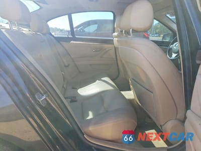 Zdjęcie 10 z 12 samochodu: 2015 BMW 528 I VIN:WBA5A5C50FD513545 - miniatura