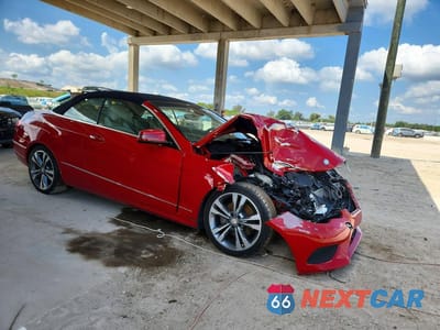 Czwarte zdjęcie samochodu z boku: 2016 MERCEDES-BENZ E 400 VIN:WDDKK6FF6GF322513 - miniatura