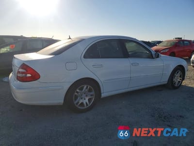 Trzecie zdjęcie samochodu z tyłu: 2003 MERCEDES-BENZ E 320 VIN:WDBUF65J93A225776 - miniatura