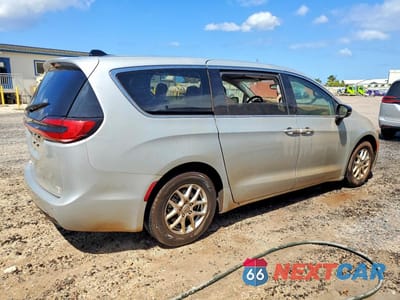 Trzecie zdjęcie samochodu z tyłu: 2024 CHRYSLER PACIFICA VIN:2C4RC1BG6RR167741 - miniatura