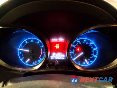Zdjęcie 9 z 12 samochodu: 2015 TOYOTA COROLLA S PLUS VIN:2T1BURHE2FC260948 - miniatura