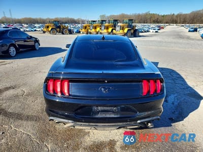 Zdjęcie 6 z 11 samochodu: 2022 FORD MUSTANG VIN:1FA6P8TH5N5110239 - miniatura