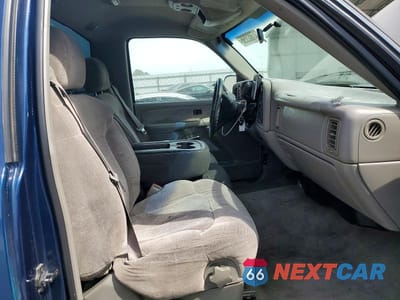 Zdjęcie 10 z 11 samochodu: 2000 CHEVROLET SILVERADO K1500 VIN:1GCEK14T2YZ359397 - miniatura