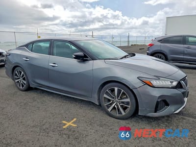 Czwarte zdjęcie samochodu z boku: 2021 NISSAN MAXIMA 3.5 SV VIN:1N4AA6CV6MC511301 - miniatura