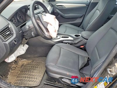 Zdjęcie 7 z 11 samochodu: 2014 BMW X1 XDRIVE28I VIN:WBAVL1C54EVY16145 - miniatura