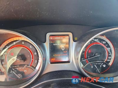 Zdjęcie 9 z 13 samochodu: 2020 DODGE JOURNEY CROSSROAD VIN:3C4PDCGB7LT212915 - miniatura