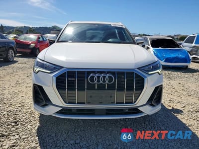 Piąte zdjęcie samochodu w środku: 2023 AUDI Q3 PREMIUM S LINE 45 VIN:WA1DECF34P1045432 - miniatura