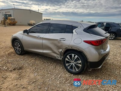 Drugie zdjęcie samochodu z przodu: 2017 INFINITI QX30 PREMIUM VIN:SJKCH5CR5HA024228 - miniatura