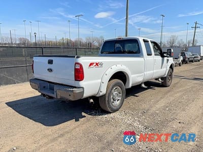 Czwarte zdjęcie samochodu z boku: 2009 FORD F250 SUPER DUTY VIN:1FTSX21519EA80483 - miniatura