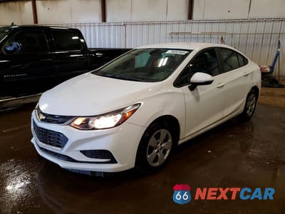 2016 CHEVROLET CRUZE LS 1G1BC5SM0G7325030 - główne zdjęcie licytacji z USA - miniatura