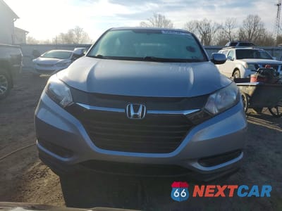 Piąte zdjęcie samochodu w środku: 2018 HONDA HR-V LX VIN:3CZRU6H36JG714008 - miniatura