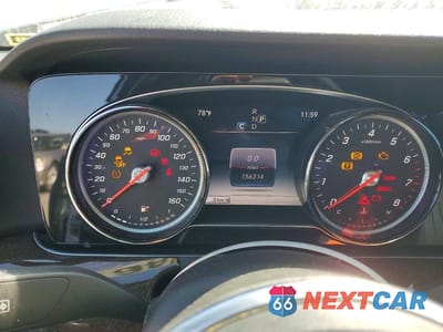 Zdjęcie 9 z 11 samochodu: 2019 MERCEDES-BENZ E 300 VIN:WDDZF4JB0KA563663 - miniatura