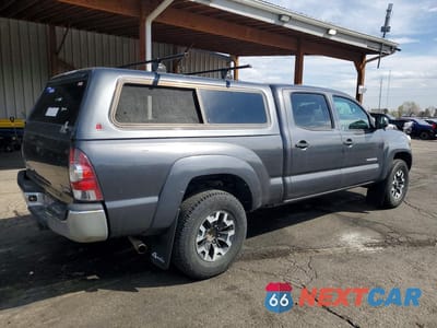 Trzecie zdjęcie samochodu z tyłu: 2012 TOYOTA TACOMA V6 VIN:3TMMU4FNXCM038501 - miniatura