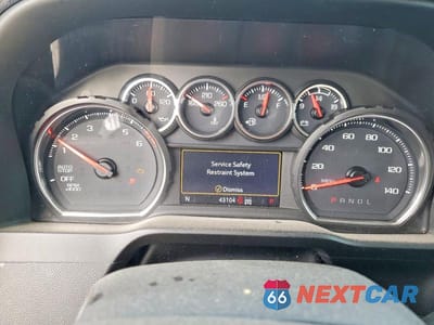 Zdjęcie 9 z 12 samochodu: 2021 CHEV SILVERADO VIN:3GCPYJEK5MG374841 - miniatura