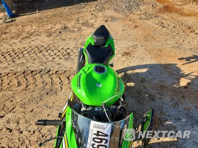 Piąte zdjęcie samochodu w środku: 2025 KAWASAKI ZX636 K VIN:JKBZXJK15SA009164 - miniatura