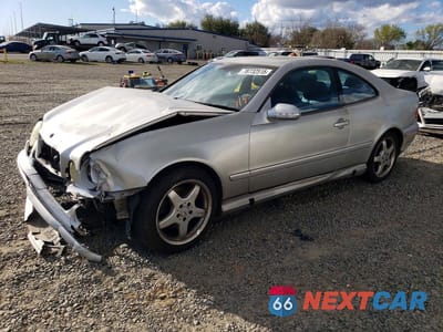 2000 MERCEDES-BENZ CLK 430 WDBLJ70G4YF129690 - główne zdjęcie licytacji z USA - miniatura