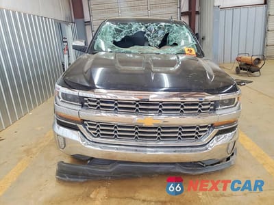 Piąte zdjęcie samochodu w środku: 2016 CHEVROLET SILVERADO C1500 LT VIN:1GCRCREC3GZ338892 - miniatura