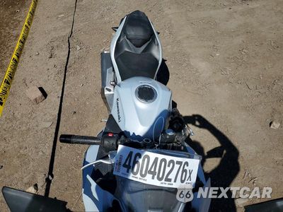 Piąte zdjęcie samochodu w środku: 2025 KAWASAKI EX500 H VIN:ML5EXGH16SDA58727 - miniatura