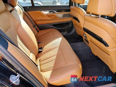 Zdjęcie 10 z 11 samochodu: 2019 BMW 740 I VIN:WBA7E2C54KB217669 - miniatura