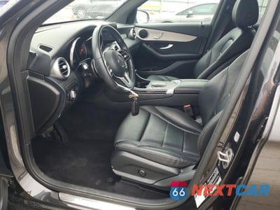 Zdjęcie 7 z 13 samochodu: 2022 MERCEDES-BENZ GLC 300 VIN:W1N0G8DB7NV326001 - miniatura