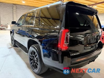 Trzecie zdjęcie samochodu z tyłu: 2015 GMC YUKON SLT VIN:1GKS2BKC1FR144526 - miniatura