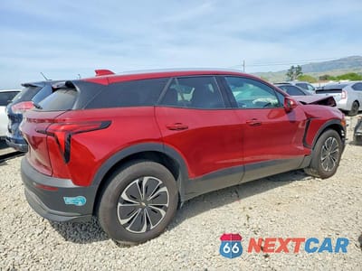 Trzecie zdjęcie samochodu z tyłu: 2025 CHEVROLET BLAZER LT VIN:3GNKDBRM2SS180079 - miniatura