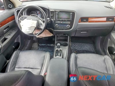 Zdjęcie 8 z 13 samochodu: 2015 MITSUBISHI OUTLANDER SE VIN:JA4AD3A35FZ007964 - miniatura