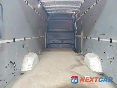 Zdjęcie 10 z 12 samochodu: 2019 MERCEDES BENZ SPRINTER 2500 DELIVERY VAN VIN:WD3PF1ED5KT014812 - miniatura