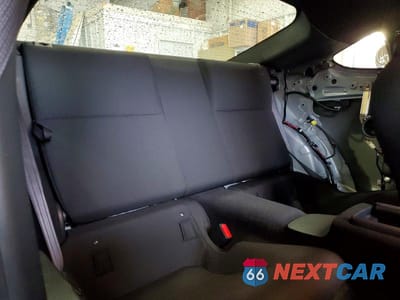 Zdjęcie 10 z 12 samochodu: 2024 TOYOTA GR86 BASE VIN:JF1ZNBB13R8760213 - miniatura