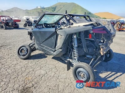 Trzecie zdjęcie samochodu z tyłu: 2023 POLARIS RZR UTILITY VEHICLE VIN:3NSGAE921PG322373 - miniatura
