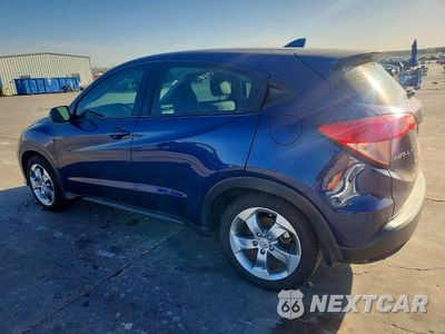 Drugie zdjęcie samochodu z przodu: 2017 HONDA HR-V LX VIN:3CZRU5H30HG707706 - miniatura