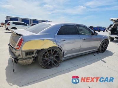 Trzecie zdjęcie samochodu z tyłu: 2014 CHRYSLER 300 VIN:2C3CCAAG8EH343569 - miniatura