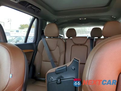 Zdjęcie 10 z 13 samochodu: 2022 VOLVO XC90 T6 MOMENTUM VIN:YV4A22PK9N1816527 - miniatura