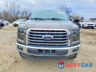 Piąte zdjęcie samochodu w środku: 2015 FORD F150 SUPER CAB VIN:1FTEX1CP0FFB57159 - miniatura