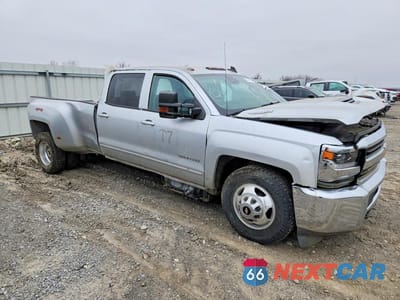 Czwarte zdjęcie samochodu z boku: 2019 CHEVROLET SILVERADO K3500 LTZ VIN:1GC4KXEY5KF154609 - miniatura