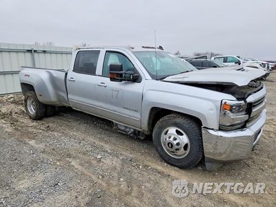 Czwarte zdjęcie samochodu z boku: 2019 CHEVROLET SILVERADO K3500 LTZ VIN:1GC4KXEY5KF154609 - miniatura