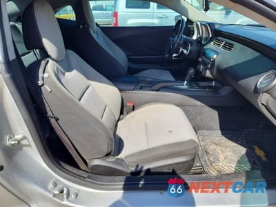 Zdjęcie 10 z 11 samochodu: 2011 CHEVROLET CAMARO LT VIN:2G1FB1ED8B9111807 - miniatura