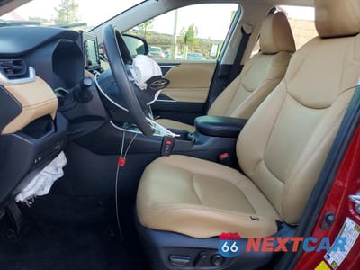 Zdjęcie 7 z 13 samochodu: 2022 TOYOTA RAV4 XLE VIN:2T3W1RFV1NW194183 - miniatura