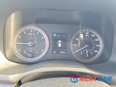 Zdjęcie 9 z 11 samochodu: 2018 HYUNDAI TUCSON SE VIN:KM8J23A48JU619419 - miniatura