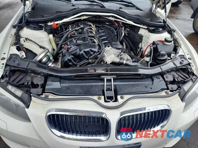 Zdjęcie 11 z 11 samochodu: 2011 BMW 335 XI VIN:WBAKF9C50BE619512 - miniatura