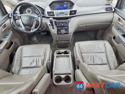 Zdjęcie 8 z 14 samochodu: 2013 HONDA ODYSSEY EXL VIN:5FNRL5H65DB011376 - miniatura
